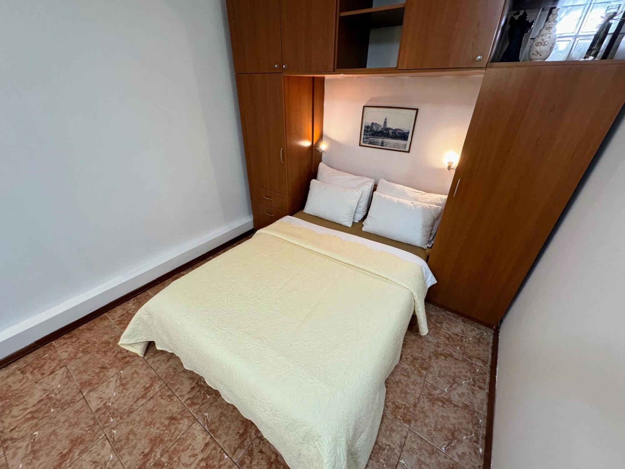 Grgur Studio Apartman Split